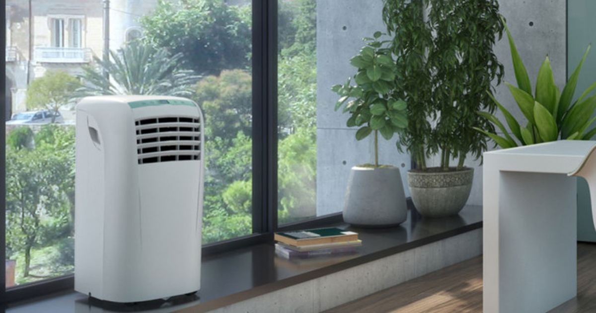 Climatiseur mobile sans évacuation dans une chambre bretonne